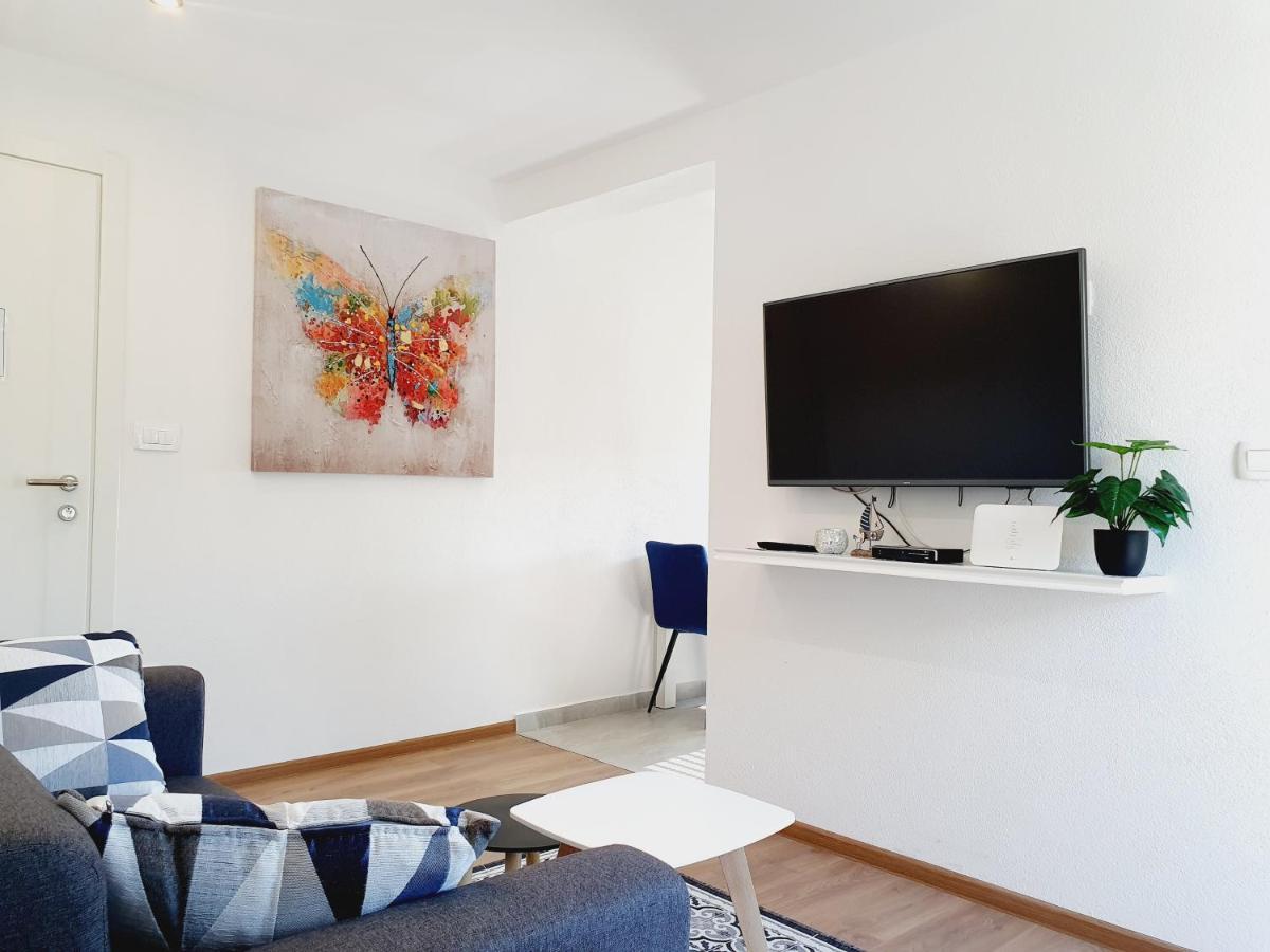 White House Apartments Dugi Rat Kültér fotó