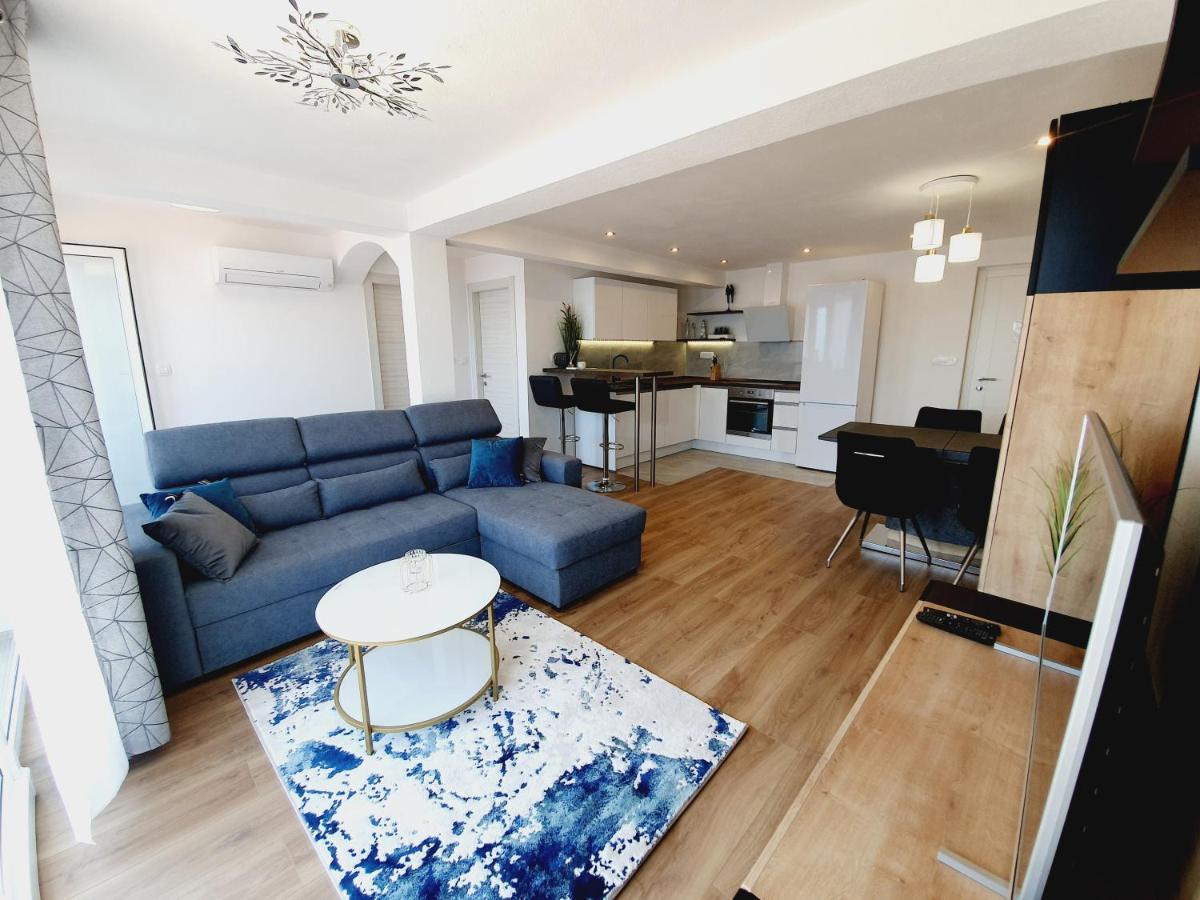 White House Apartments Dugi Rat Kültér fotó