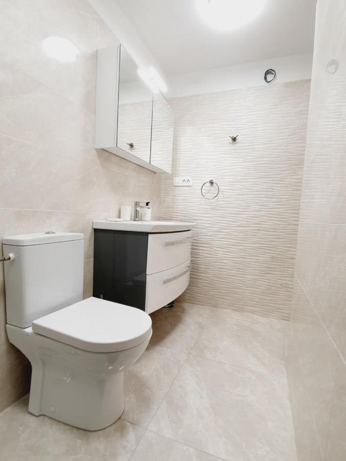 White House Apartments Dugi Rat Kültér fotó